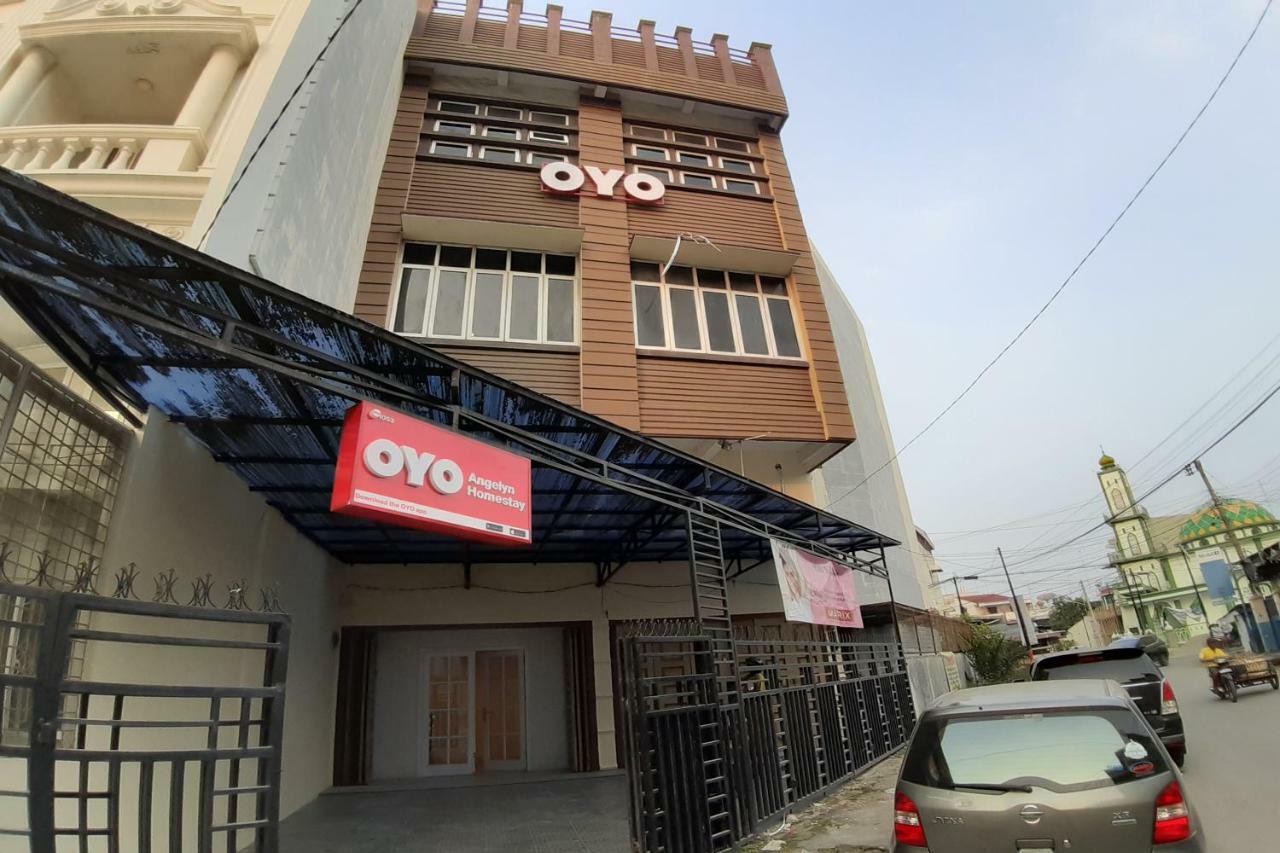 Oyo 1053 Angelyn Home Stay Medan Luaran gambar