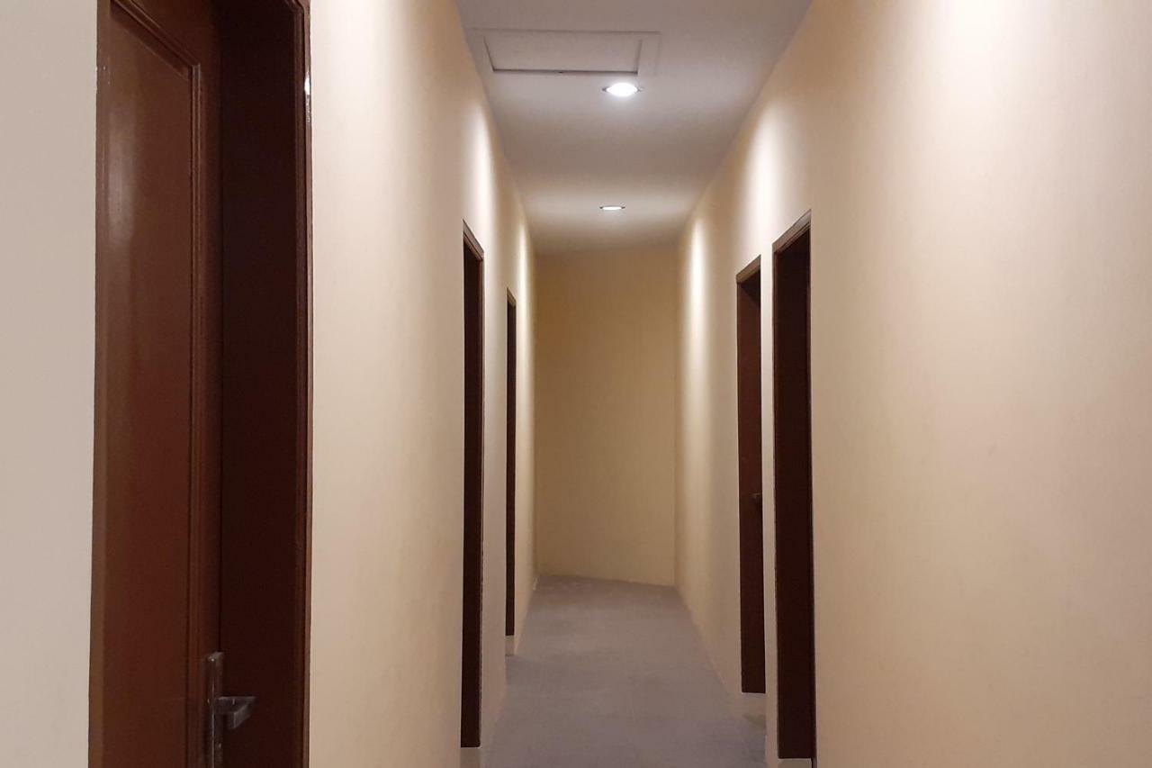 Oyo 1053 Angelyn Home Stay Medan Luaran gambar